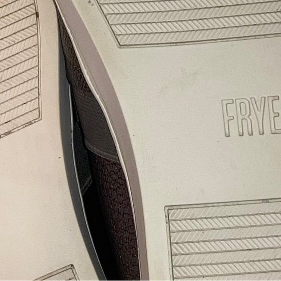 FRYE Women’s Slip On Pewter Size 7 Sneakers Shoes - Picture 12 of 12